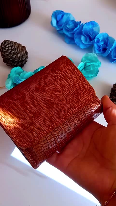 کیف پول دستی چرم طبیعی لیزارددستدوز