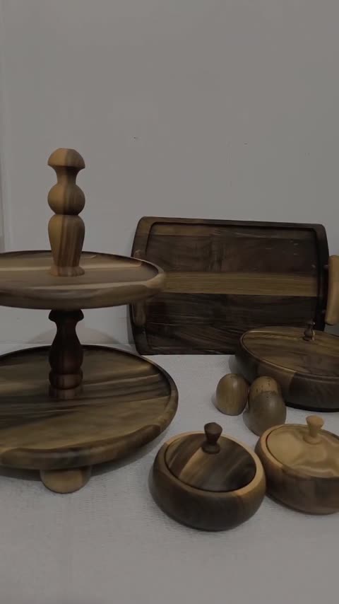 شکلات خوری چوبی قطر 25 سانت پایه دار 
