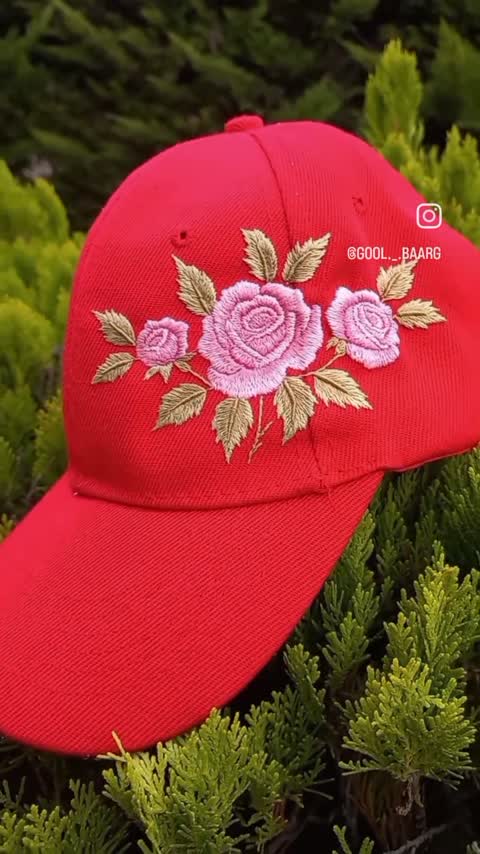 کلاه گلدوزی شده با نخ دمسه (رز سه بعدی)