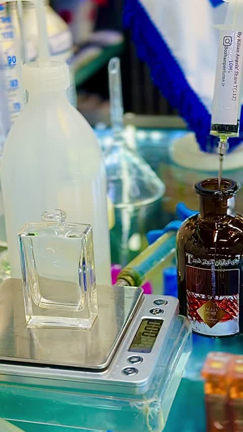 عطر آنجلز شیر بای کیلیان اورجینال شرکت لوزی سوئیس گرید تاپ