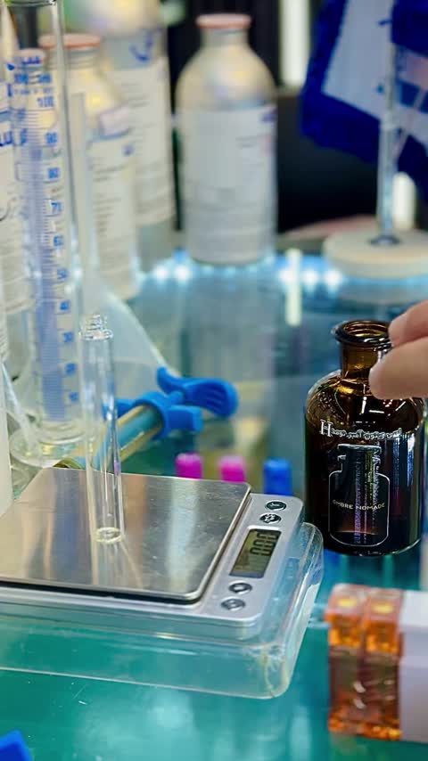 عطر لویی ویتون آمبرنومد اورجینال شرکت لوزی سوئیس گرید H