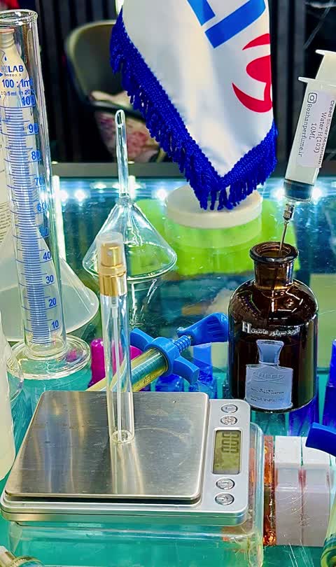 عطر کرید سیلور مانتین واتر اورجینال شرکت لوزی سوئیس گرید H