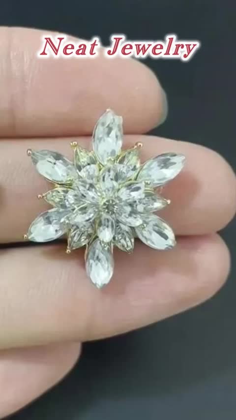 گوشواره طرح گل 5 برگ در 5 رنگ