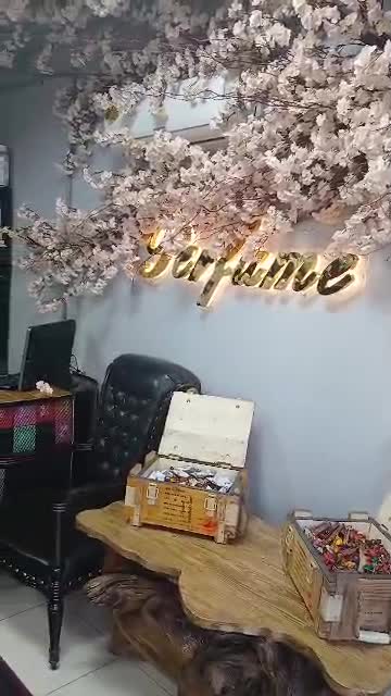 اکسترا پرفیوم مردانه دانهیل آبی،خنک و ترش،شرکت لوزی،گریدH،یک گرم