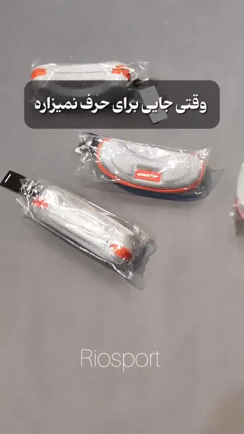 عینک شنا اسپیدو همراه گوش گیر 