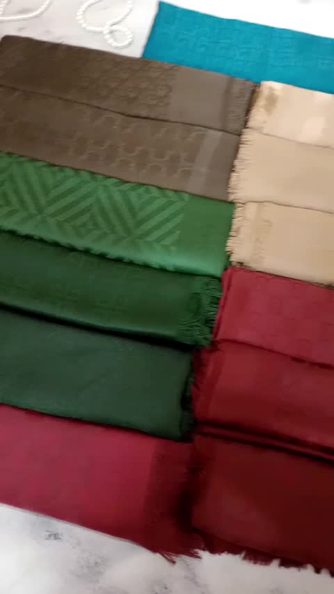 روسری ژاکارد قواره 140 دو رو مات و براق در طرح و رنگ متنوع