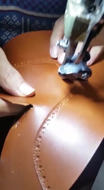 نیم بوت مردانه رسمی چرم طبیعی رنگی خاص مدل پارامونت عسلی 
