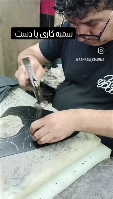 نیم بوت مردانه چرم طبیعی شیک مدل ریچموند مشکی 