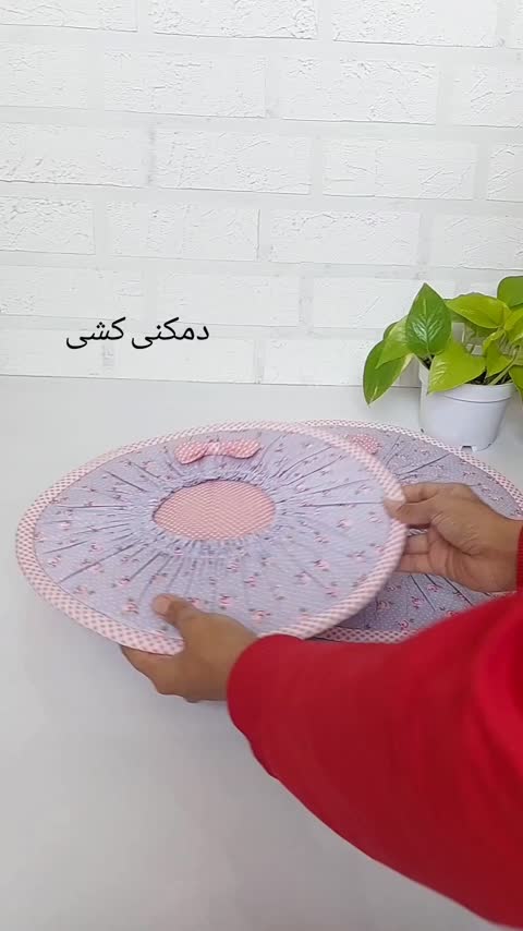 سرویس آشپزخانه یاس گلدار و صورتی 
