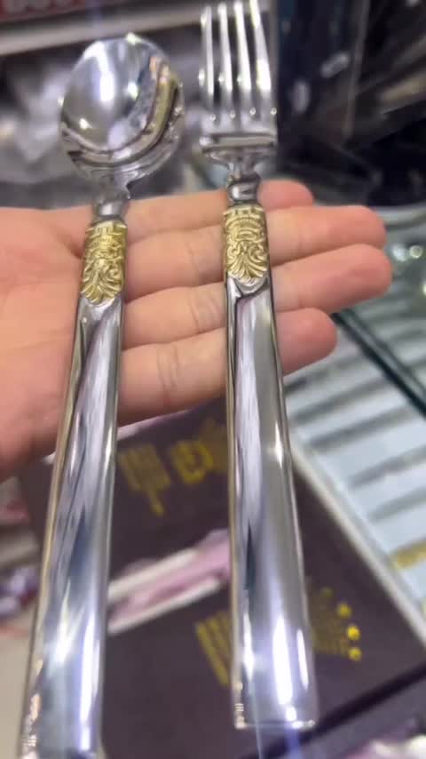سرویس قاشق و چنگال 24 نفره 128 پارچه جی وان مدل گراسو سلطنتی بی چمدان قاشق چنگال (( کارد چنگال 3بعدی)) ساده 