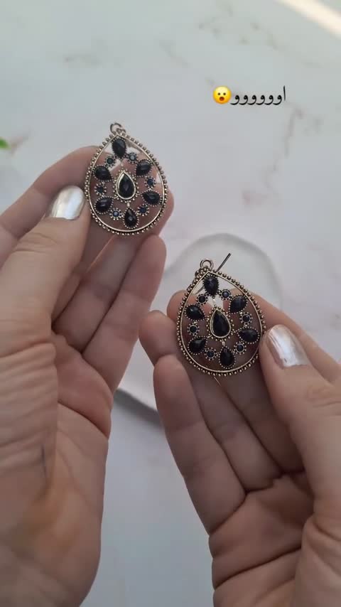 گوشواره سنتی نگین مشکی و سورمه ای