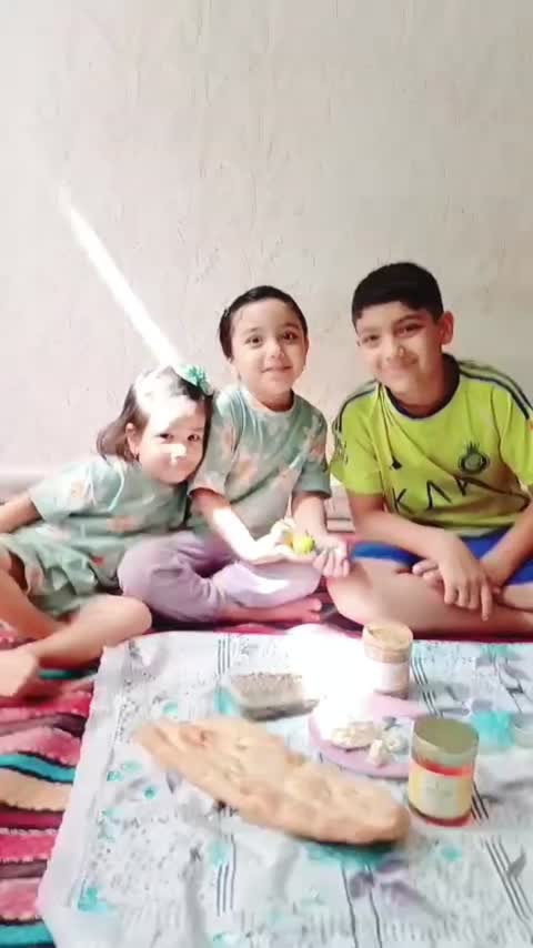 عسل زعفران طبیعی 500گرمی (ترکیب عسل چند گیاه طبیعی با زعفران نگین درجه یک) 