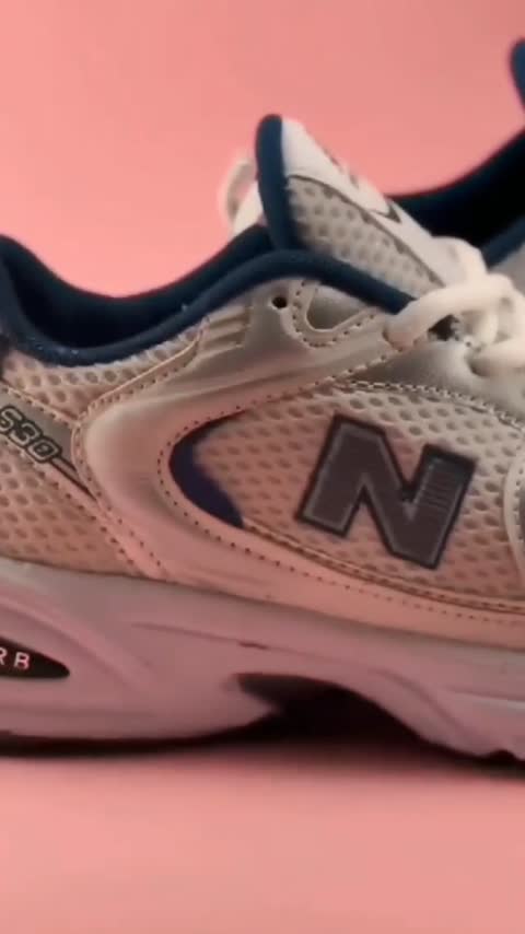 نیوبالانس 530 رنگ سفید زنانه و مردانه New Balance