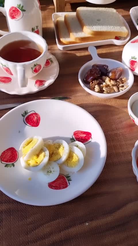 ست صبحانه خوری دونفره توت فرنگی