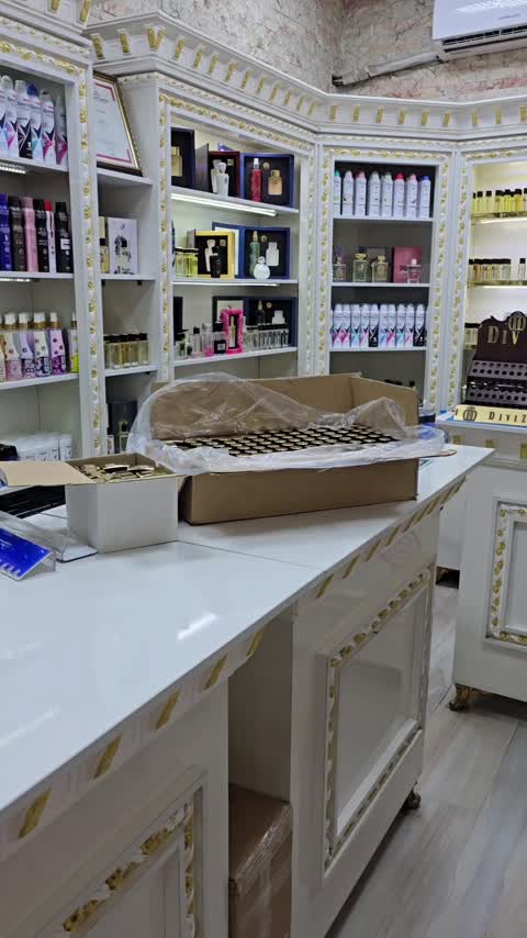 عطر سلطان(قیمت هر میل60هزارتومان)ازبرند جانرابر