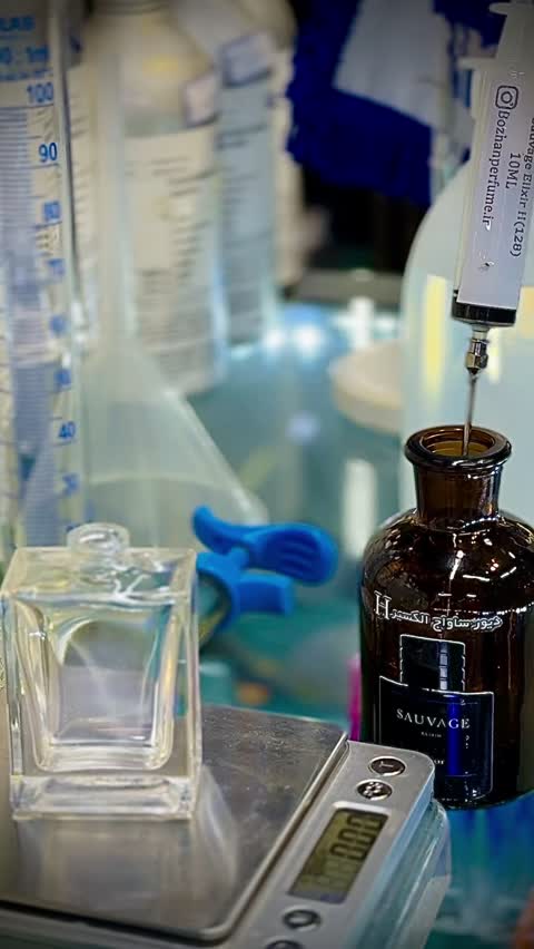 عطر دیور ساواج الکسیر اورجینال شرکت لوزی سوئیس گرید H