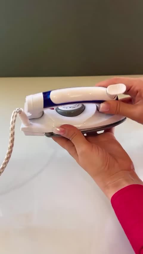 اتو بخار مسافرتی مدل تاشو
