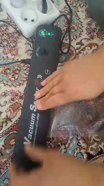 دستگاه پرس وکیوم مواد غذایی