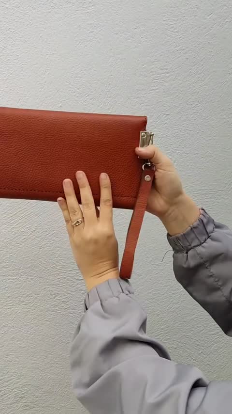 کیف دستی چرم طبیعی دست دوز آلا مدل ماهور