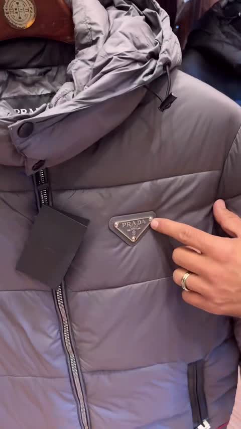 کاپشن PRADA وارداتی