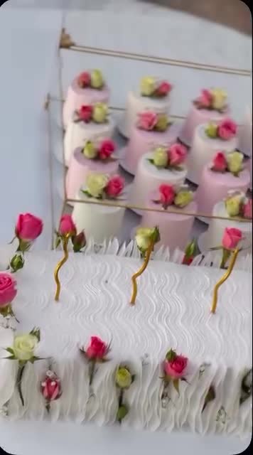 باکس شیرینی خواستگاری رنگ طلایی و برنج (پس کرایه)