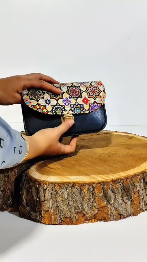 کیف دوشی فانتزی دارای چهار جای مجزا