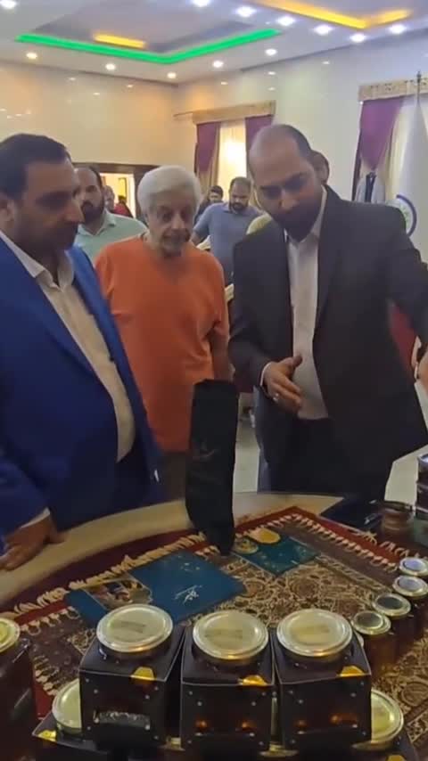رنگین پک ( عصاره طبیعت ایران )