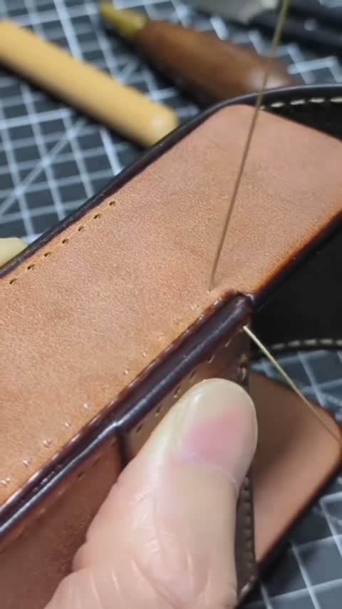 کیف چرم شتری مدل N1300