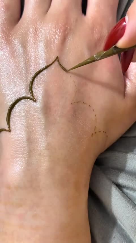 حناطبیعی طراحی دارک ظریف و خوش دست