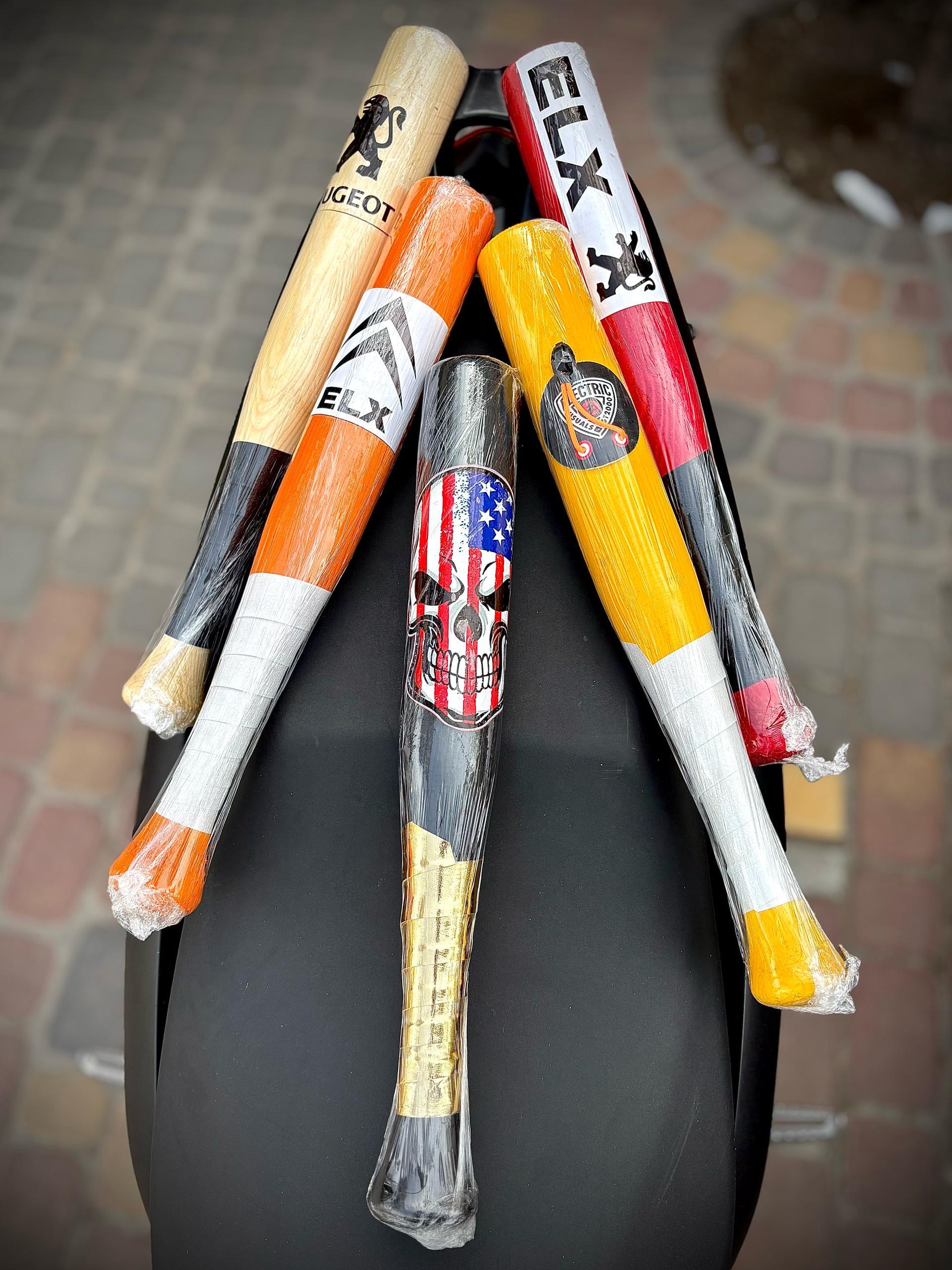 چوب بیسبال مینی 40cm رنگ و استیکر به صورت تصادفی ارسال میشود