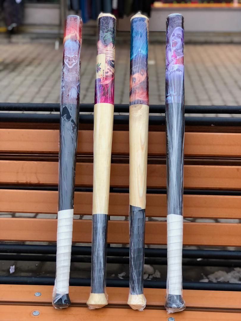 چوب بیسبال بزرگ استیکر و رنگ رندوم