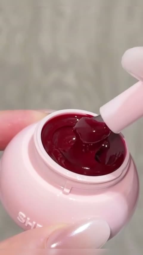 مربا لب طرح شیگلم رژ لب خیس اولیبولا