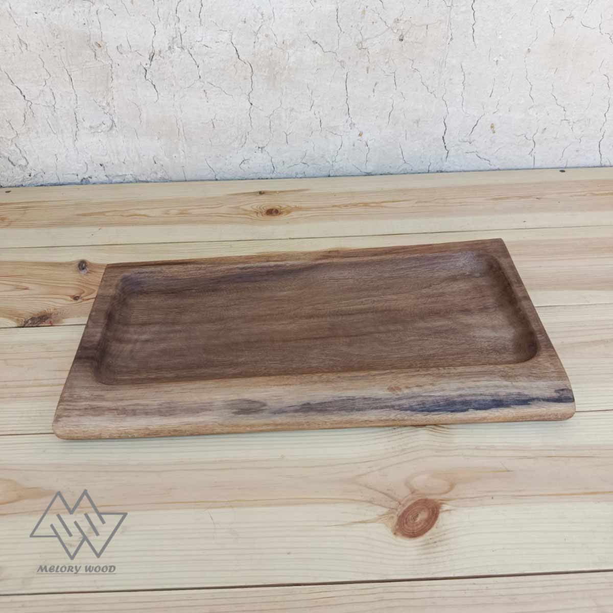 سینی چوب گردو یک تکه قابل شست و شو d429