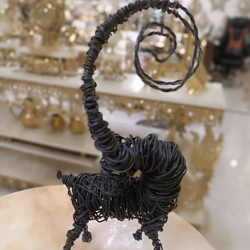 مجسمه سیمی بز کوهی