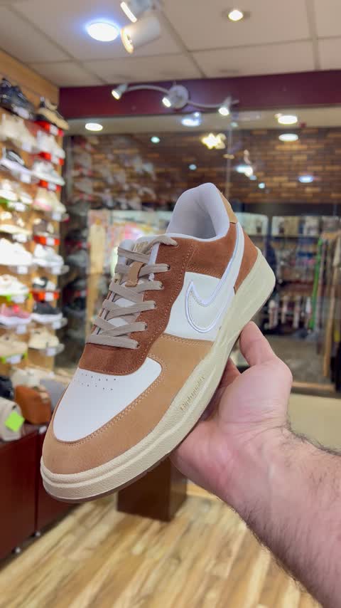 کفش نایک ایر قهوه ای کرم (Nike Air )