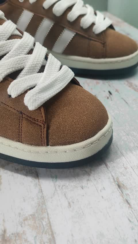 کتونی مردانه از برند ADIDAS مدل کمپوس رنگ شتری