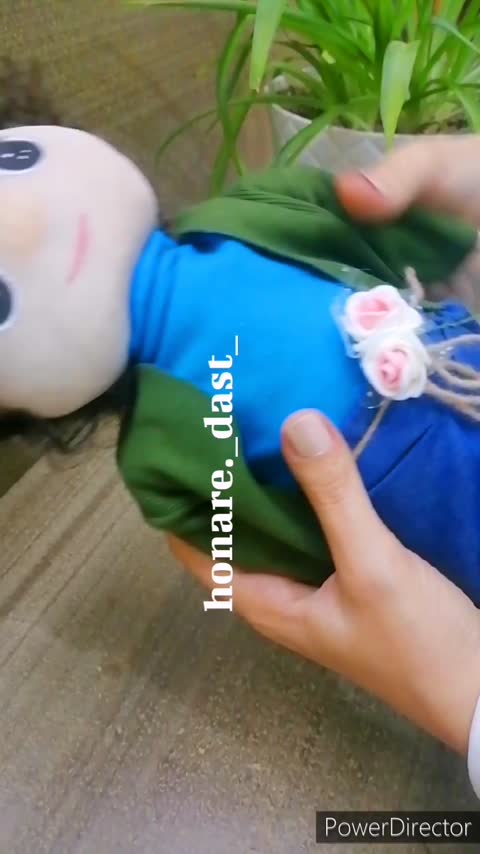 عروسک موزیکال بچه مهمونی عروسک موزیکال  عروسک سخنگو بچه مهمونی پشه مهمونی 