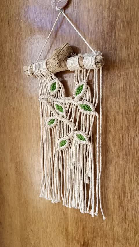 دیوارکوب طرح برگ