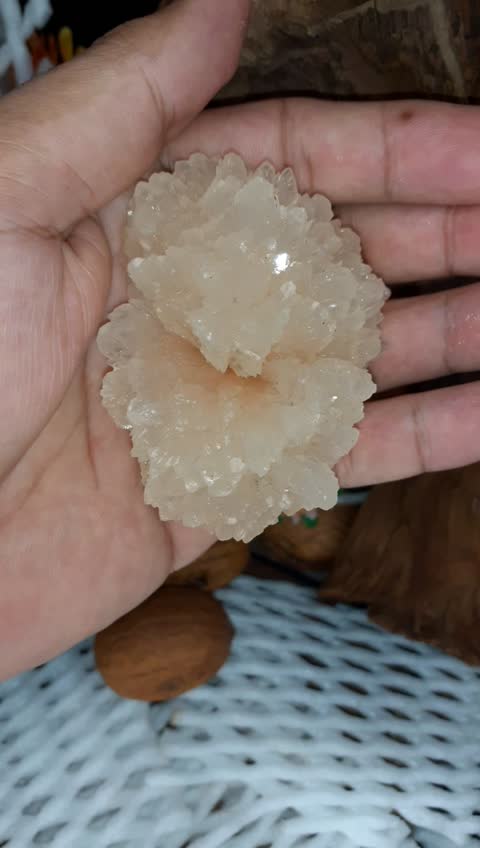 سنگ کلسیت بسیار خوشکل کلکسیونی