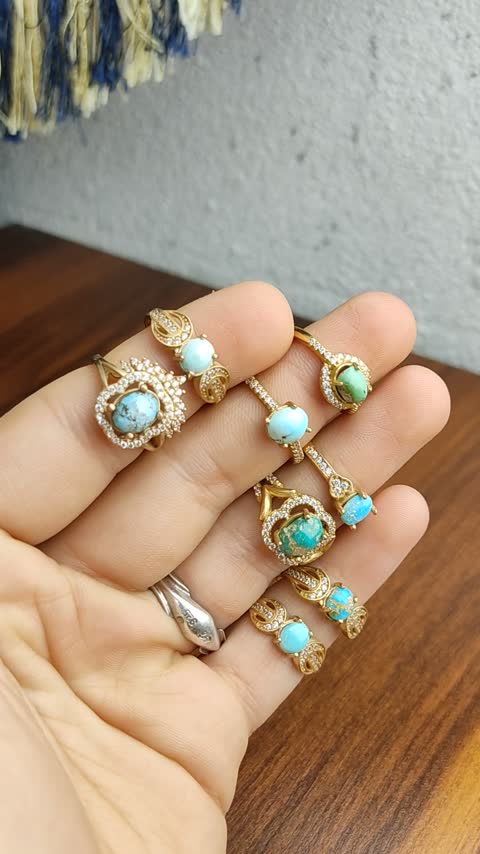 انگشتر طلاروس اصلی رنگ صابت با آینه کاری درجه یک 
