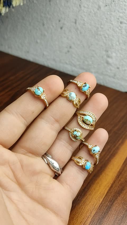 انگشتر طلاروس اصلی رنگ صابت با آینه کاری درجه یک 