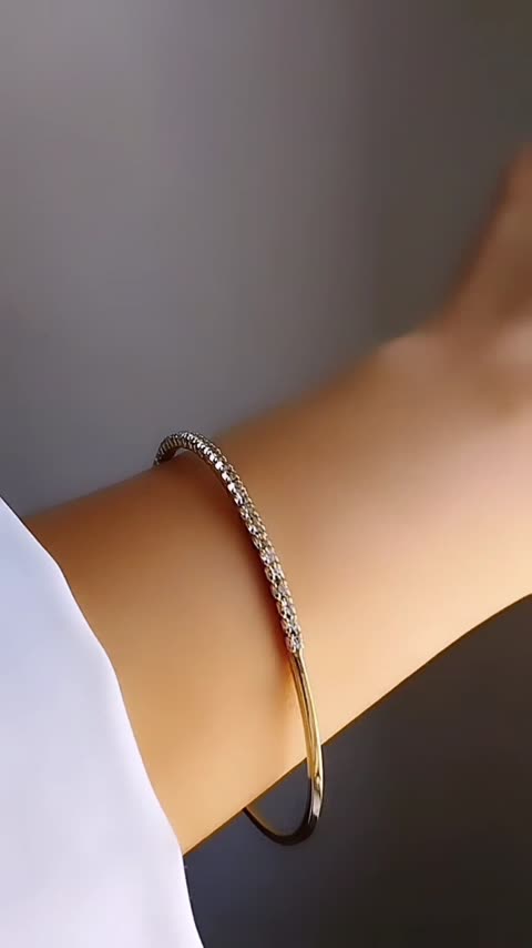 دستبند نگین دار 