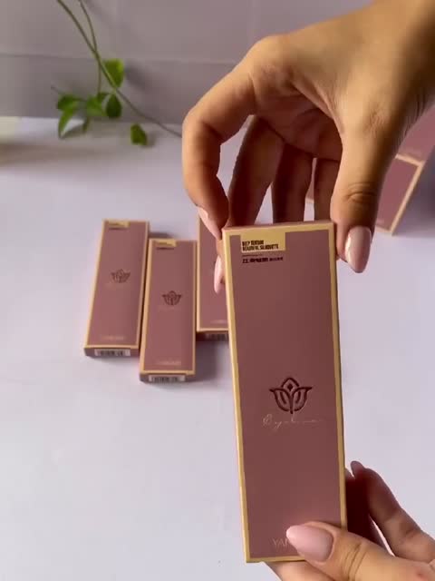 خط چشم یانگمی ماژیکی مشکی مات 