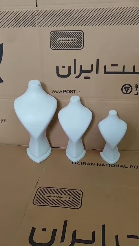 مانکن جواهرات و بدلیجات