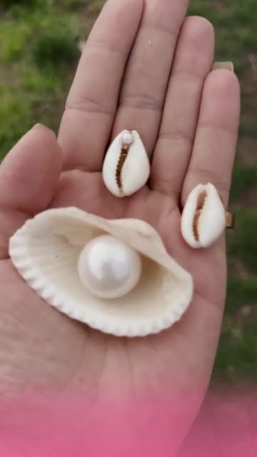 ست سه تایی گردنبندصدف باروک