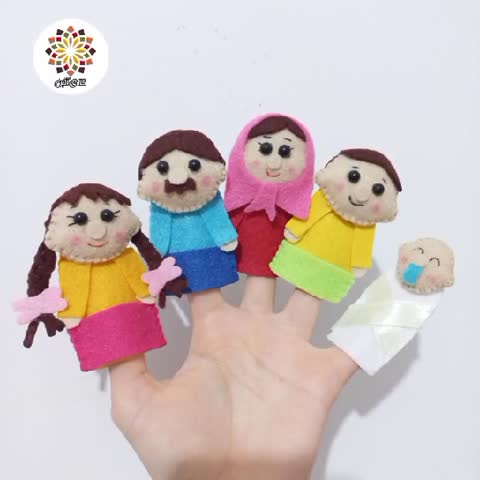 عروسک انگشتی نمدی خانواده،پدر،مادر،بچه ها،پدربزرگ و مادربزرگ عروسک انگشتی حیوانات و حشرات دست دوز به انتخاب مشتری 