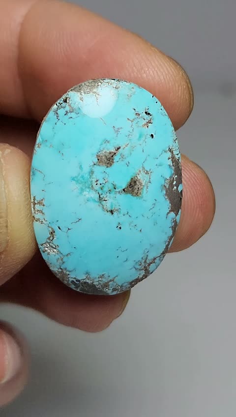 نگین فیروزه نیشابوری آبی آسمانی قواره درشت 