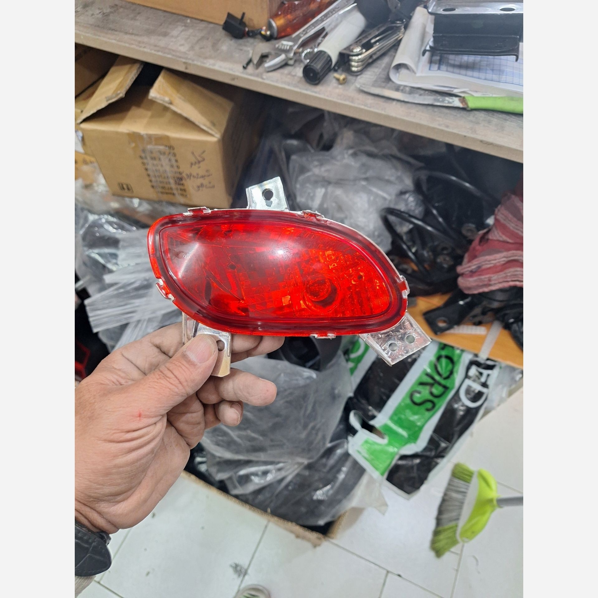 مه شکن عقب کوئیک کوییک شرکتی اصلی سمت چپ (پس کرایه)