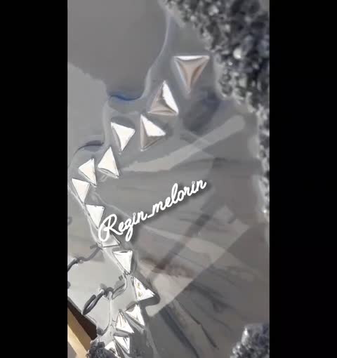 ساعت دیواری رزینی طوسی همراه با جا کلیدی ست