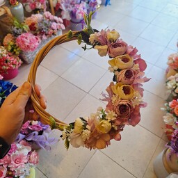 حلقه چوبی گل مصنوعی زیبا